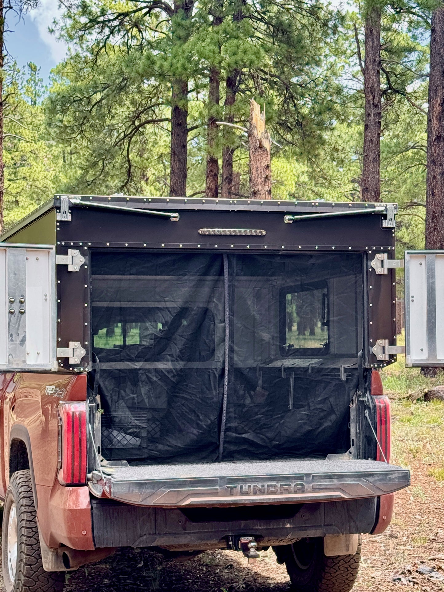 OVRLND Rear Door Bug Net
